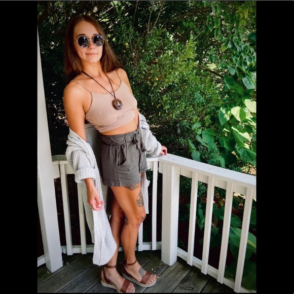 Meet your Posher, B - Picture 1 of 1